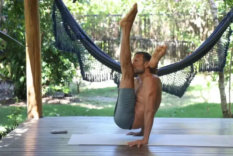 Outdoor yoga practice at Unah
