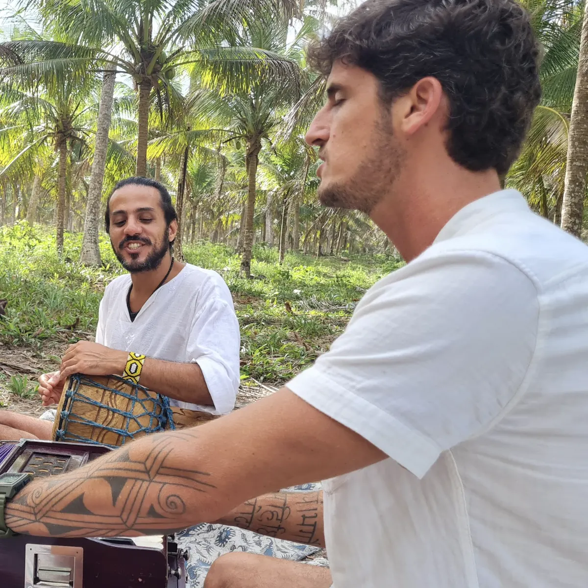Axé Mantras music group in Piracanga
