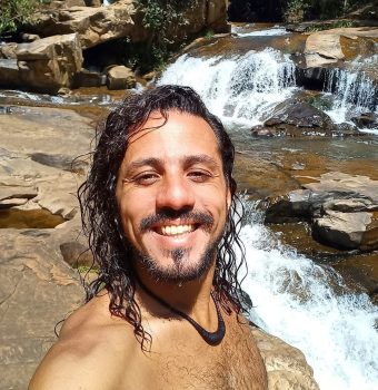 Vinicius Valente Hatha Yoga
